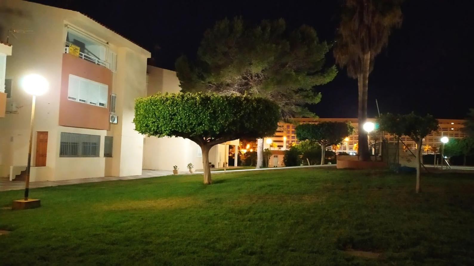 Coqueto Con Terraza En La Playa Apartment *